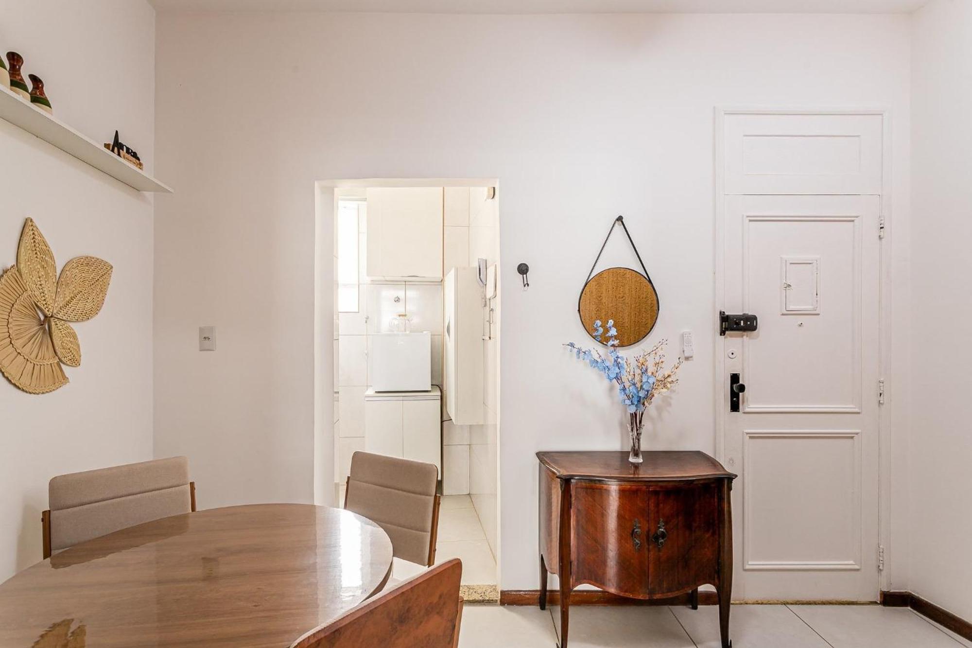 1qto Em Copacabana A 500m Da | Cdj 367/701 Apartamento *